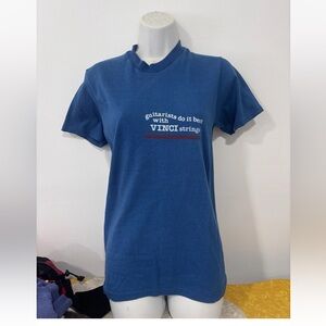 Vintage ‘80s tee Vinci guitar strings